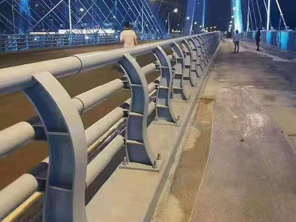 沧州桥梁防撞护栏