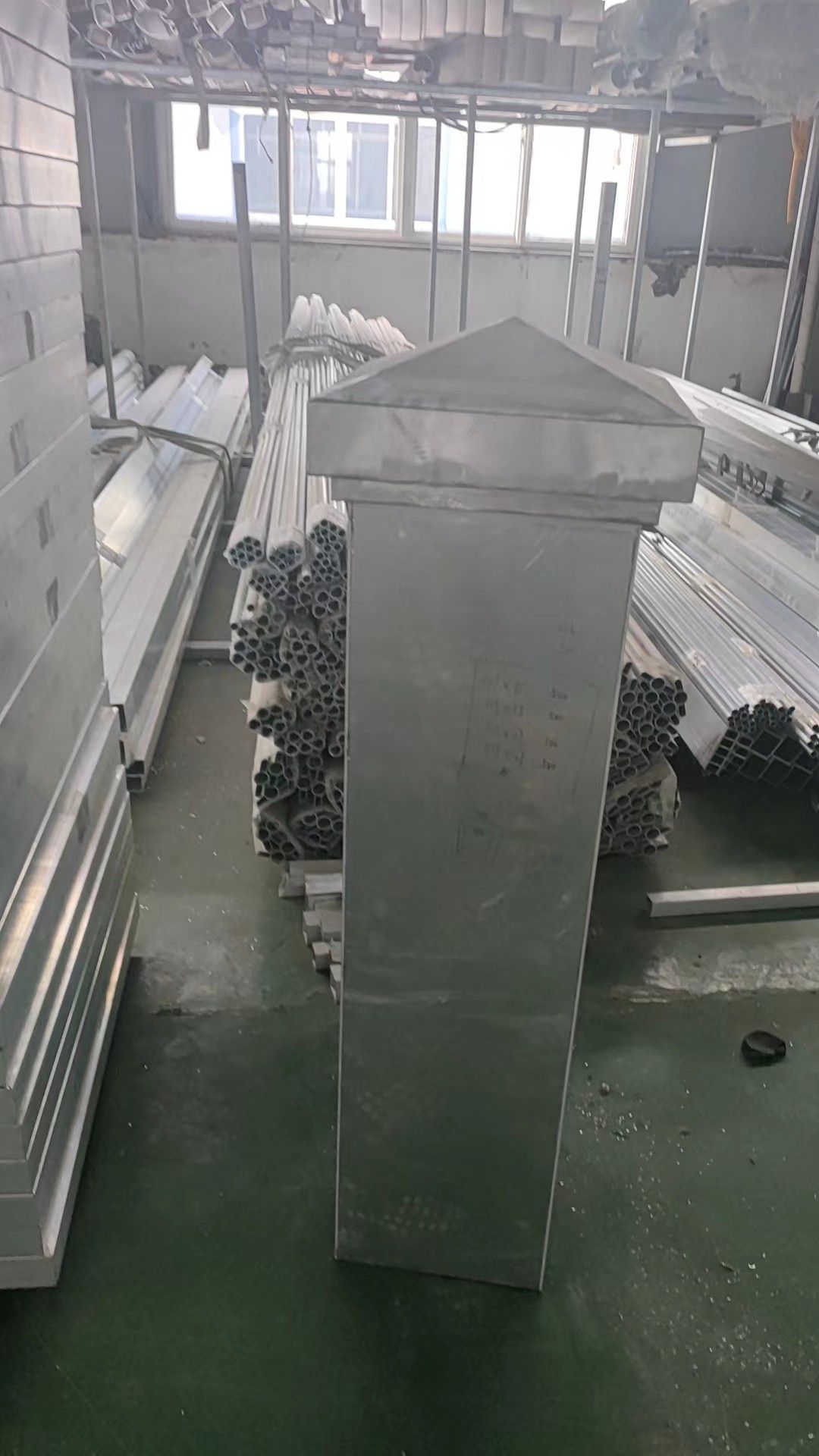 荆州铝合金护栏生产的工序
